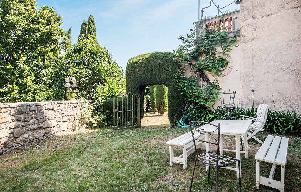 Maison de village 12 personnes avec piscine à Tourrettes - Photo 8