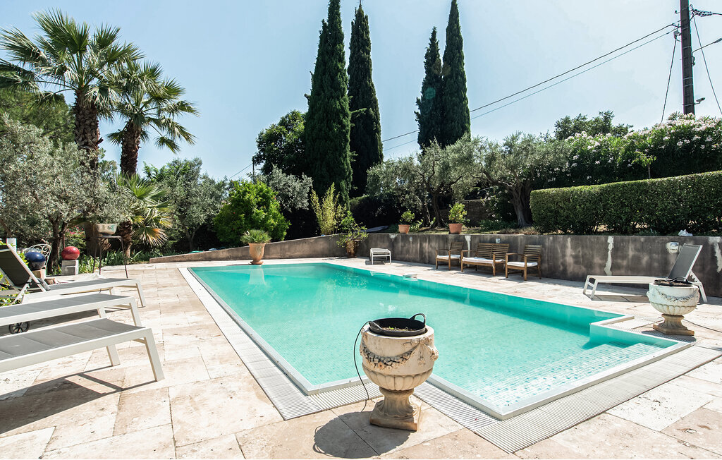 Maison de village 12 personnes avec piscine à Tourrettes - Photo 9