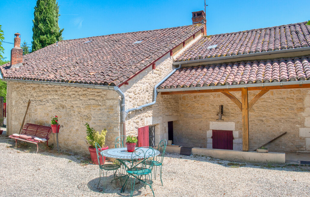 Villa 18ème siècle, piscine chauffée à Savignac-les-Églises - Photo 16