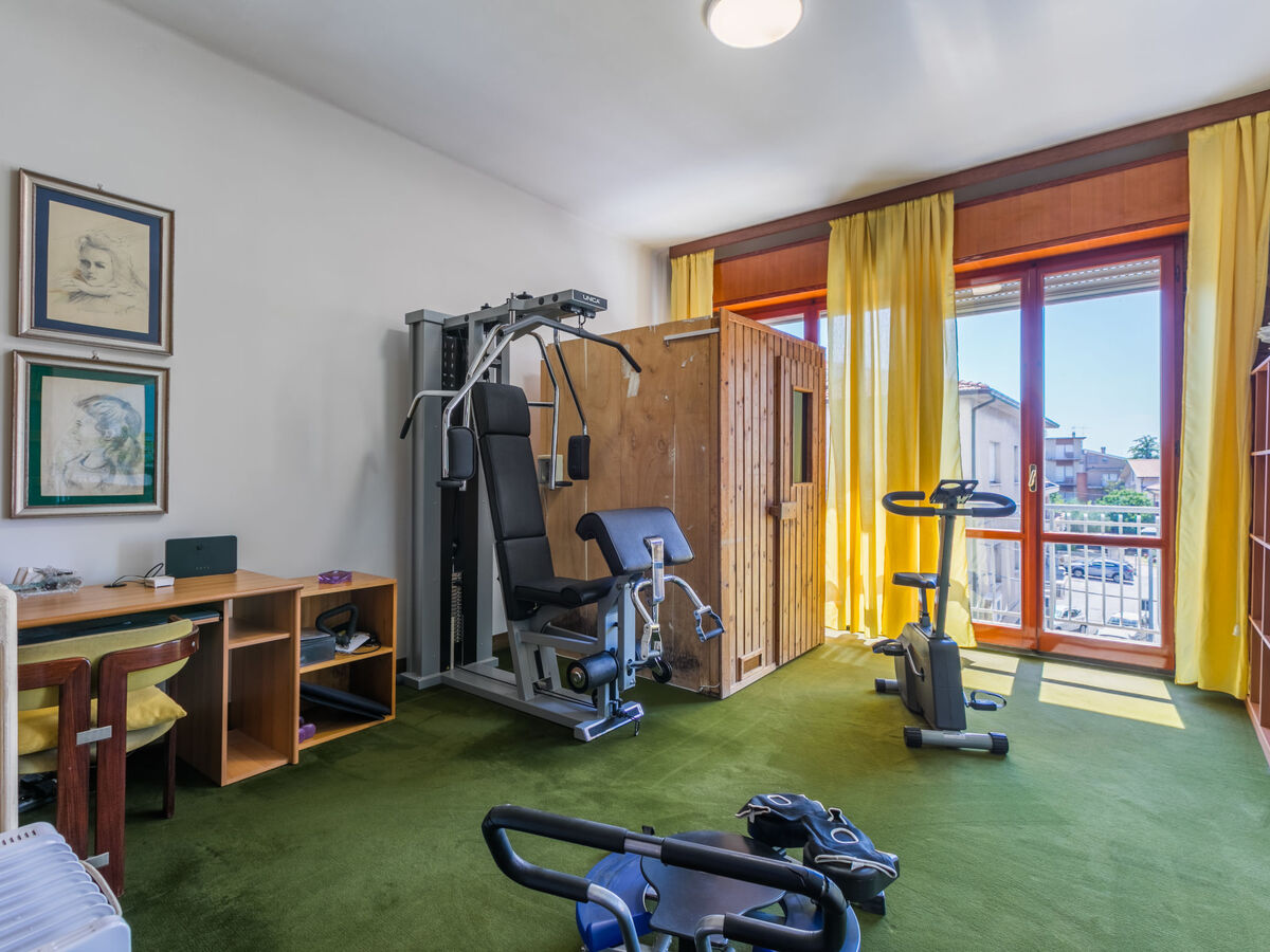 Alpini, 6 pièces 380 m² pour 7 à Civitanova Marche - Photo 2