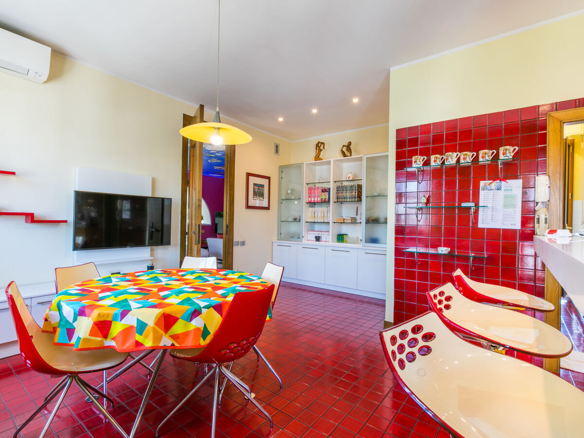 Alpini, 6 pièces 380 m² pour 7 à Civitanova Marche - Photo 20