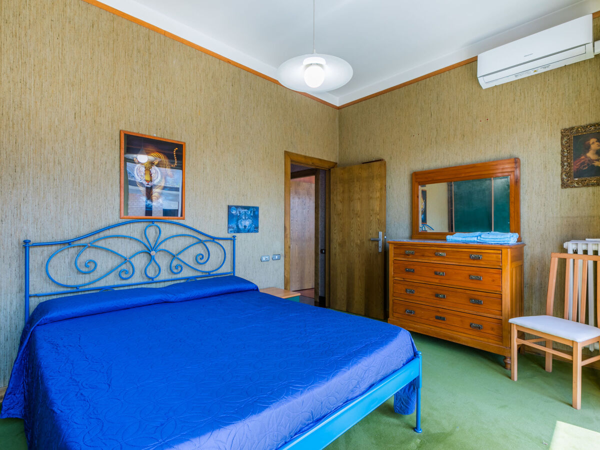 Alpini, 6 pièces 380 m² pour 7 à Civitanova Marche - Photo 37