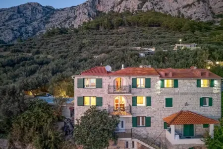 Location villa à Makarska