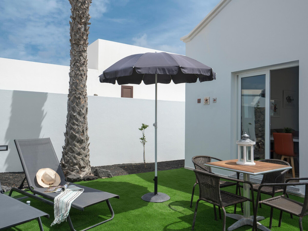 Bungalow Charco del Palo, 2 terrasses privées à 100m de la mer - Photo 4