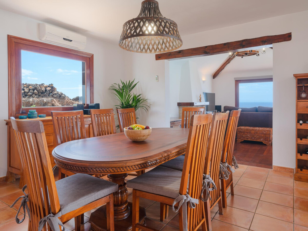 Villa 4 chambres avec piscine chauffée et vue mer à Tías - Photo 10