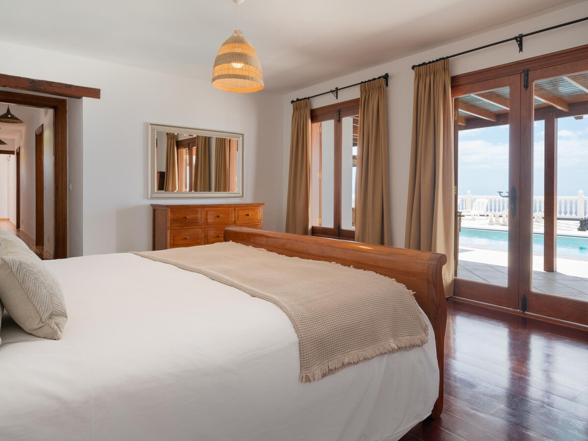 Villa 4 chambres avec piscine chauffée et vue mer à Tías - Photo 16