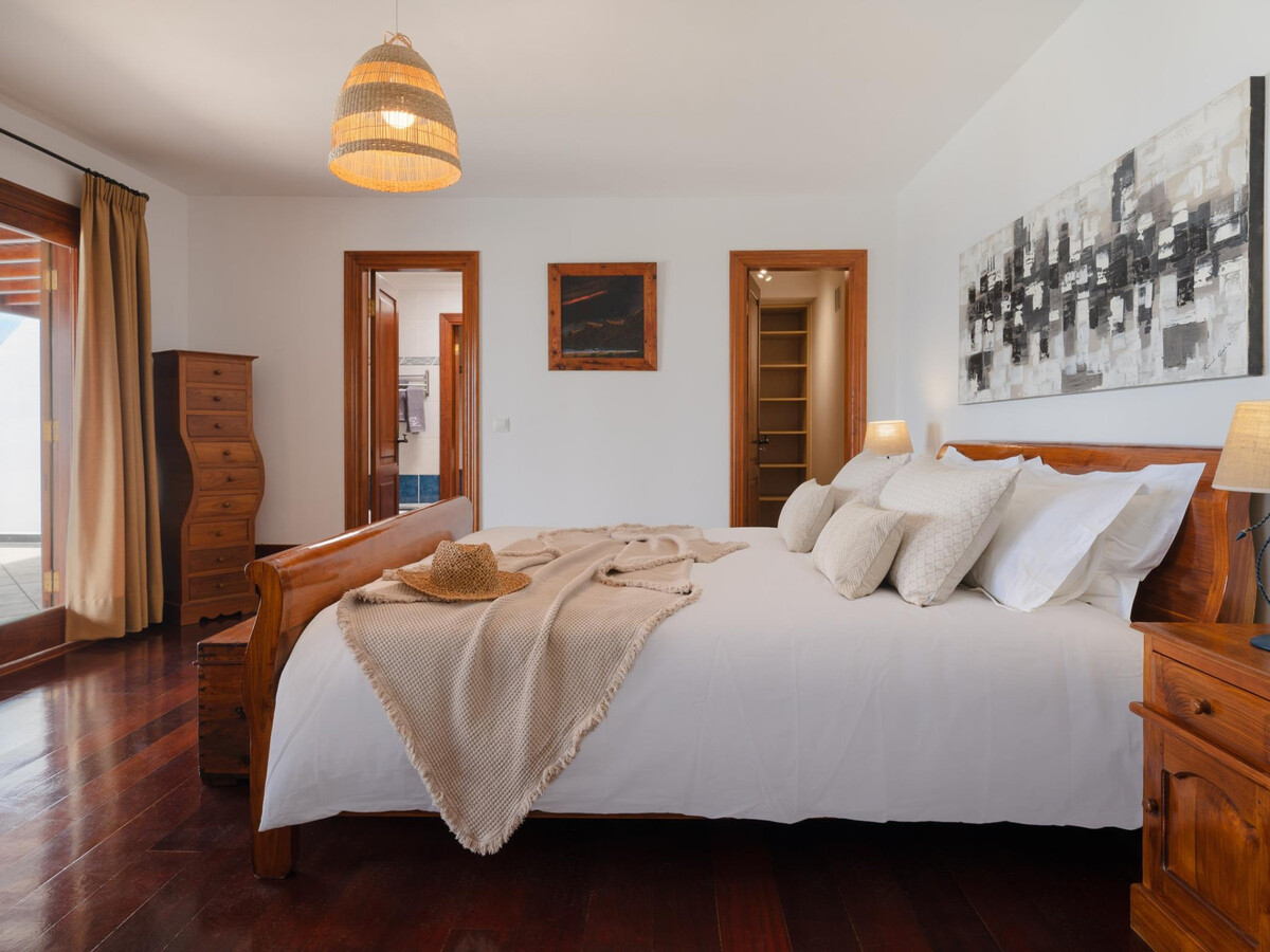 Villa 4 chambres avec piscine chauffée et vue mer à Tías - Photo 17