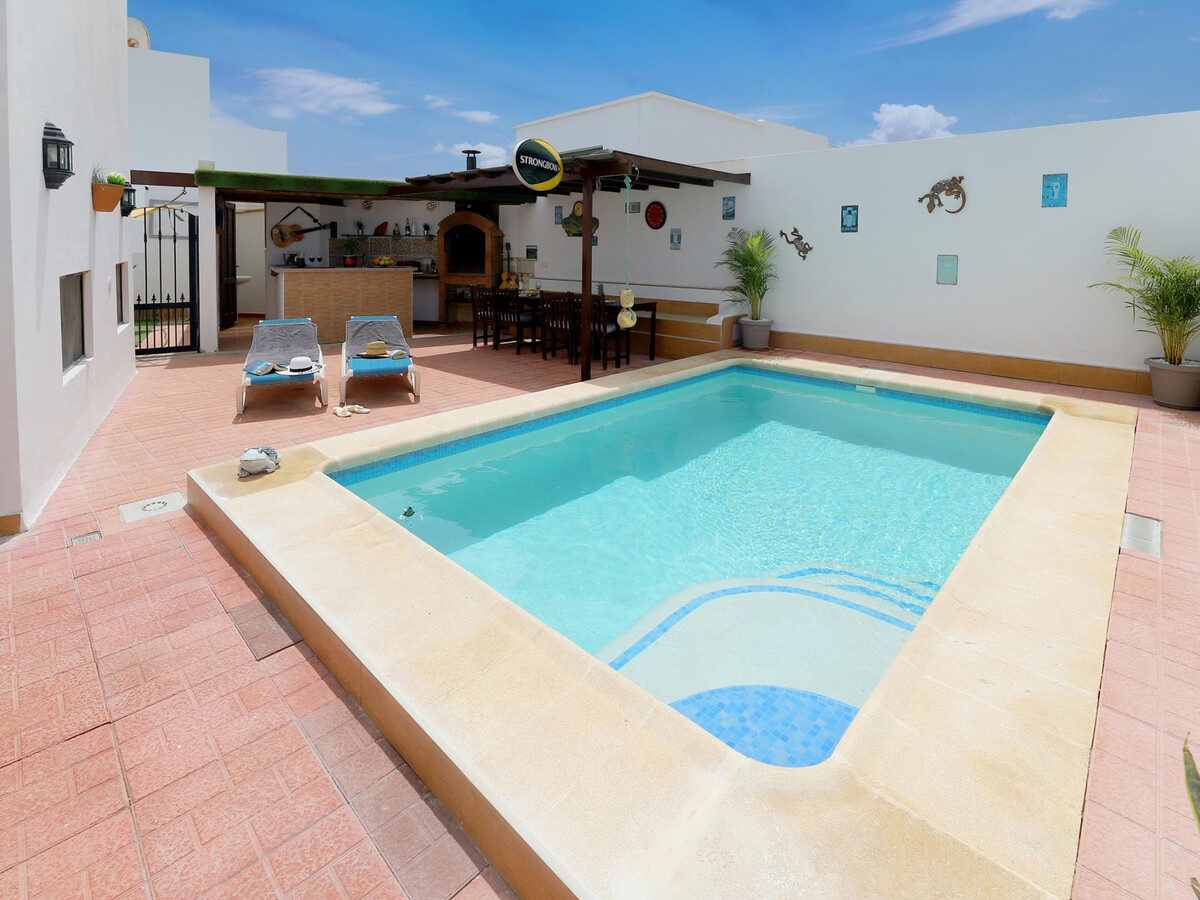 Bungalow Tías : piscine privée, terrasse BBQ, 4 pers. - Photo 1