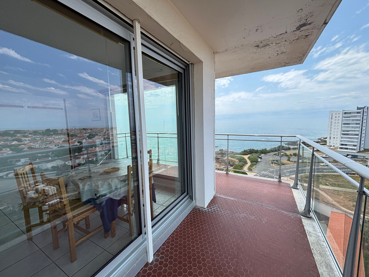 Studio 10ème étage avec balcon et vue panoramique - Photo 9