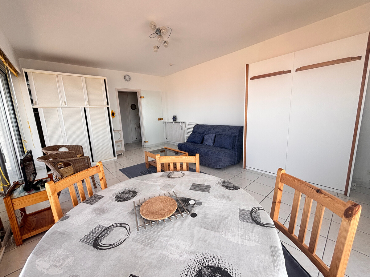 Studio 10ème étage avec balcon et vue panoramique - Photo 25