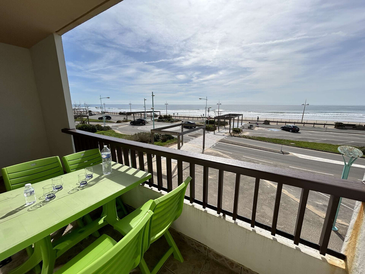 Appartement 3 pièces avec grand balcon face mer - Photo 4