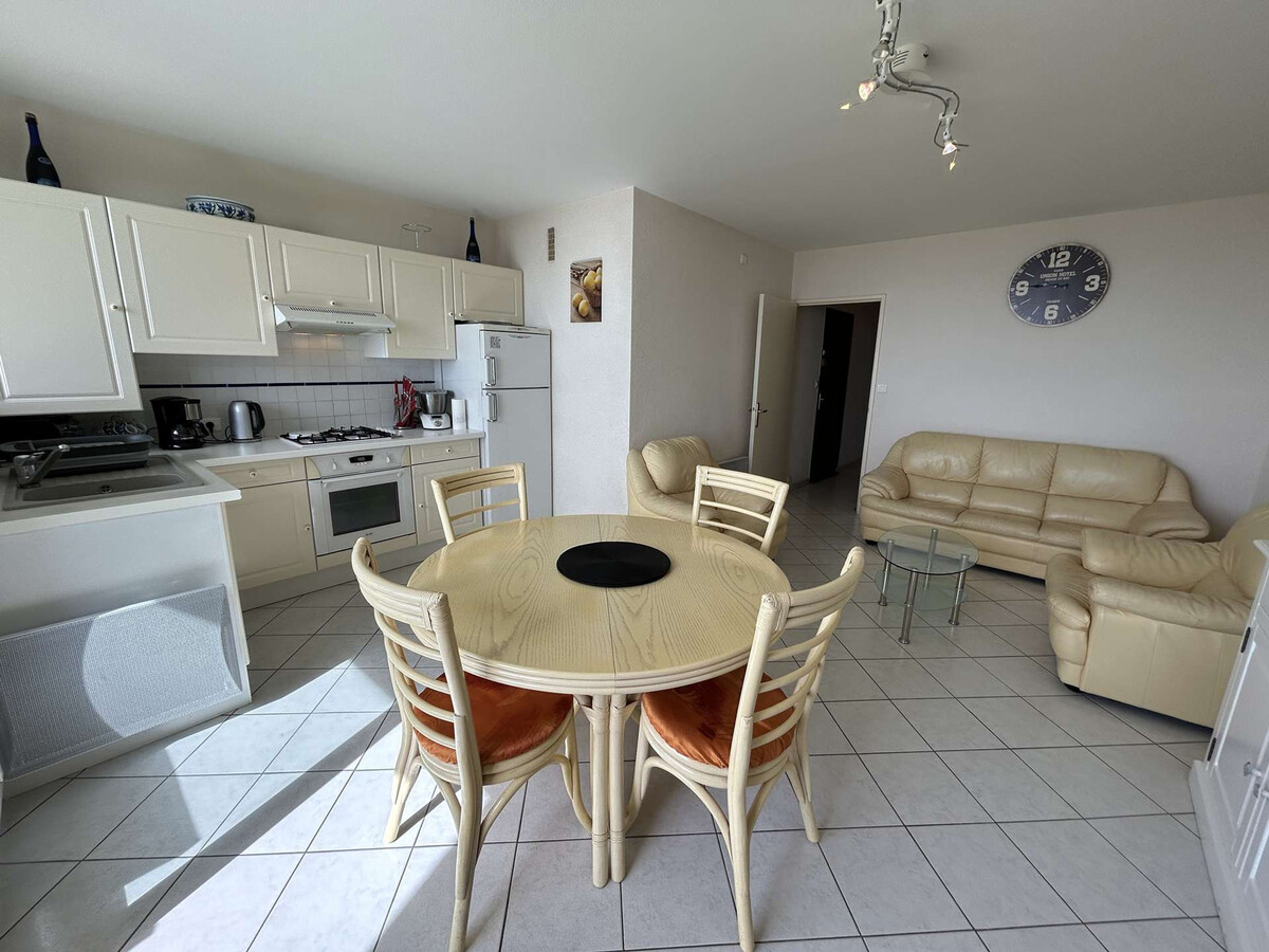 Appartement 3 pièces avec grand balcon face mer - Photo 5