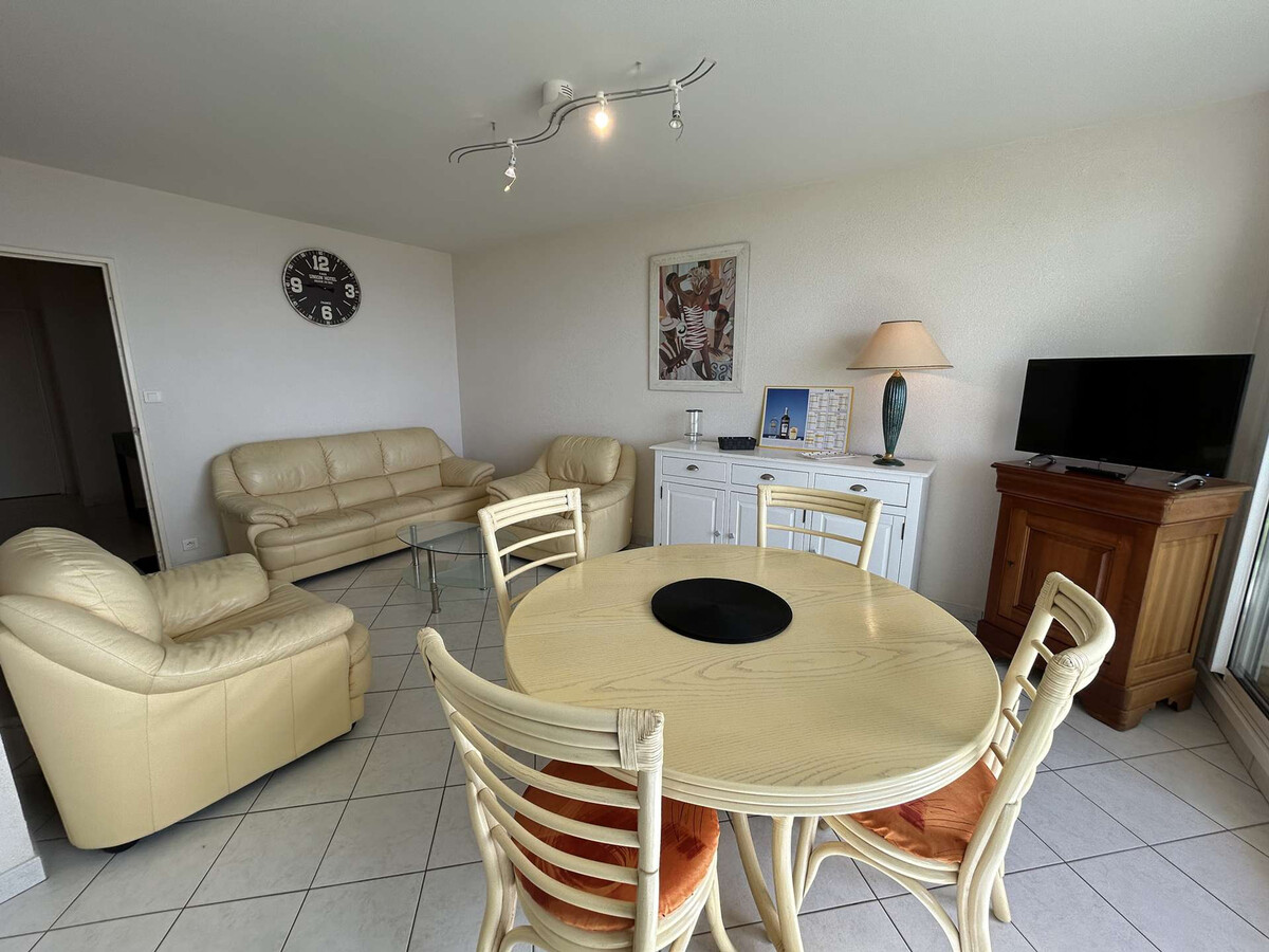 Appartement 3 pièces avec grand balcon face mer - Photo 14