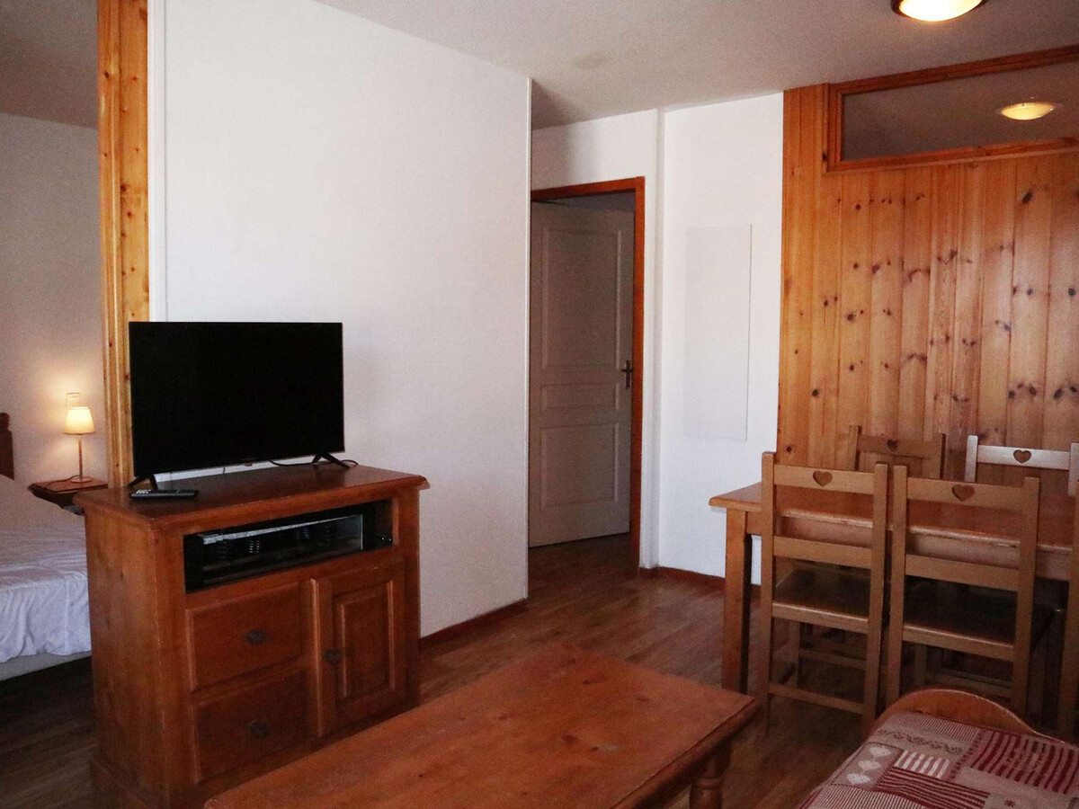 Appartement 6 pers skis aux pieds, piscine chauffée & sauna - Photo 3