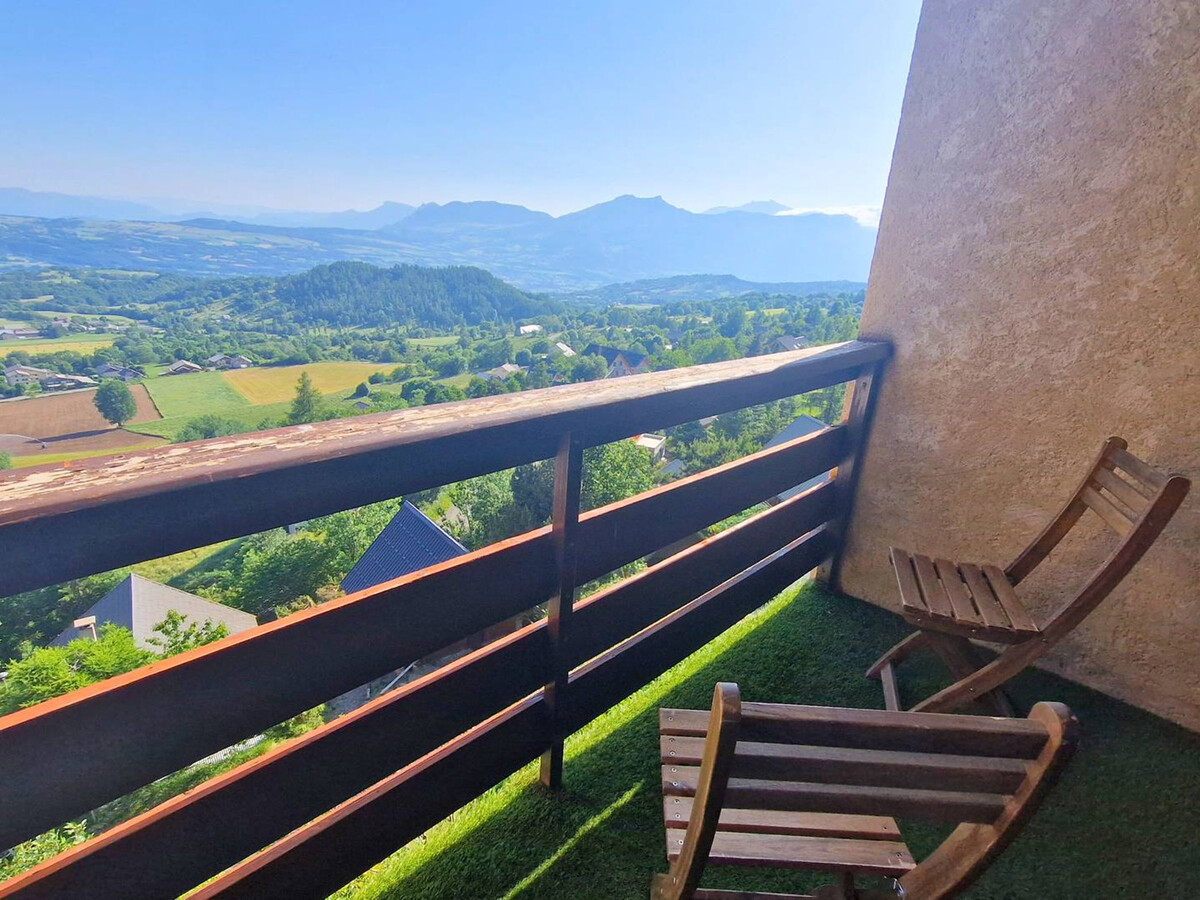 Duplex 6 pers, balcon sud, centre station Chaillol - Photo 1