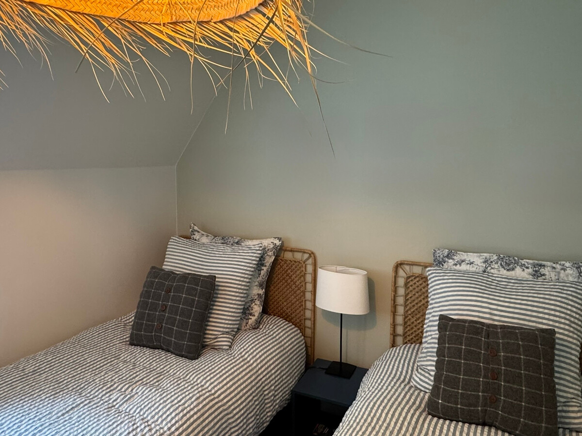 Duplex 2 chambres centre-ville Cabourg avec balcon - Photo 9
