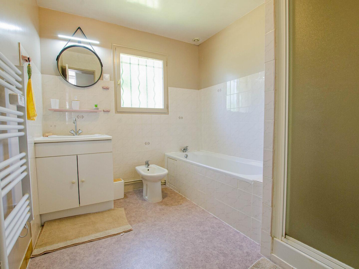 Gîte de plain-pied à Crancey, jardin 50m², parking - Photo 10