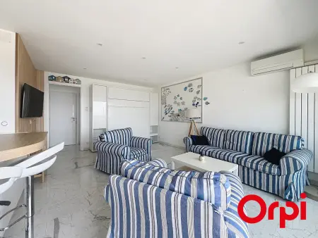 Studio 34 m² terrasse vue mer, climatisé à Menton : photo 3