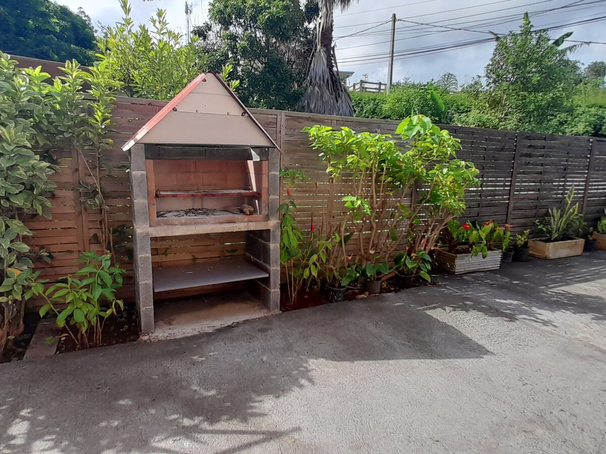 Gîte Bec Rose, vue côte ouest et terrasse fermée - Photo 15