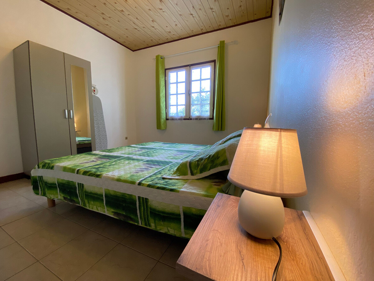 Gîte Bec Rose, vue côte ouest et terrasse fermée - Photo 25