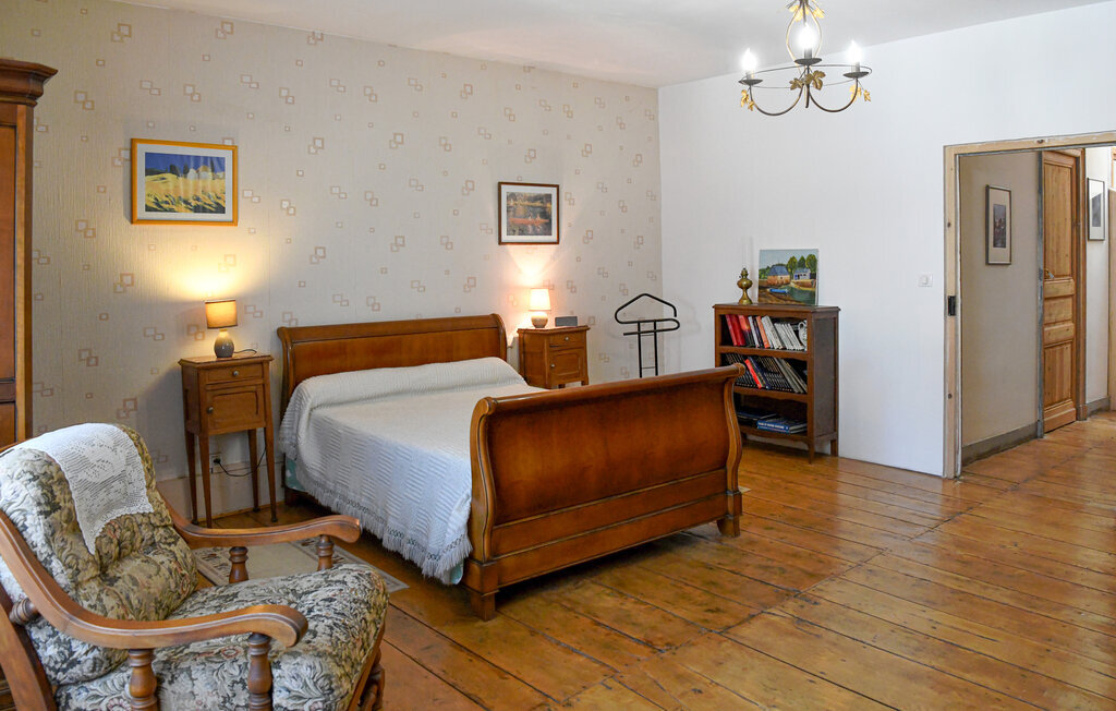 Maison 4 chambres à Aiguillon, proche commerces et activités - Photo 9