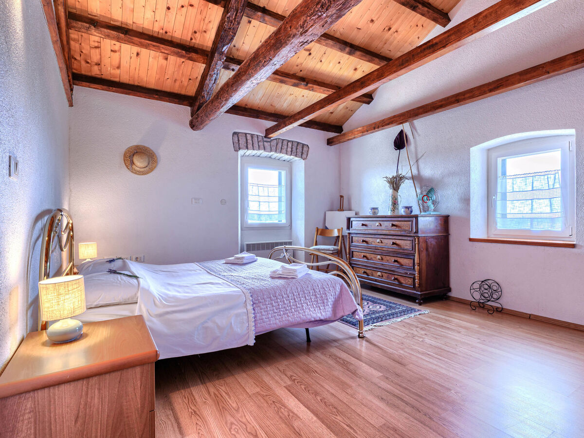 Maison rustique Petra à Umag, 3 étages et terrasse - Photo 5