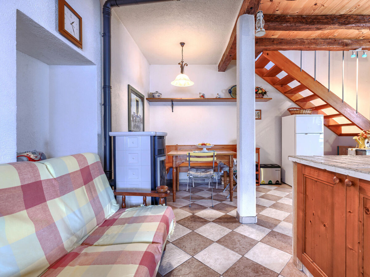 Maison rustique Petra à Umag, 3 étages et terrasse - Photo 9