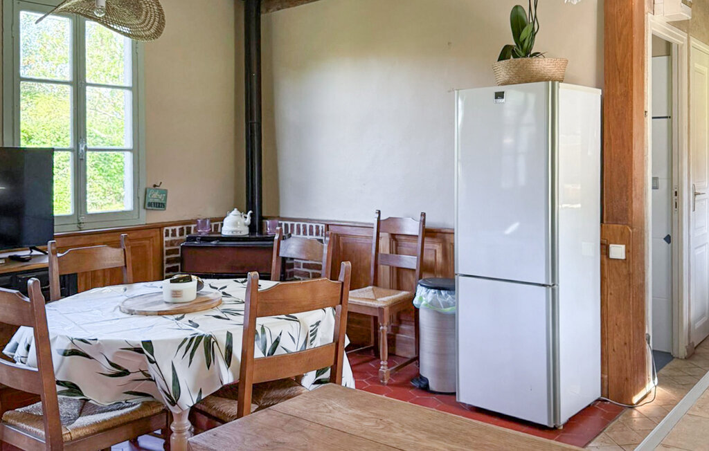 Longère plain pied à Favières, jardin de 2150 m² - Photo 4