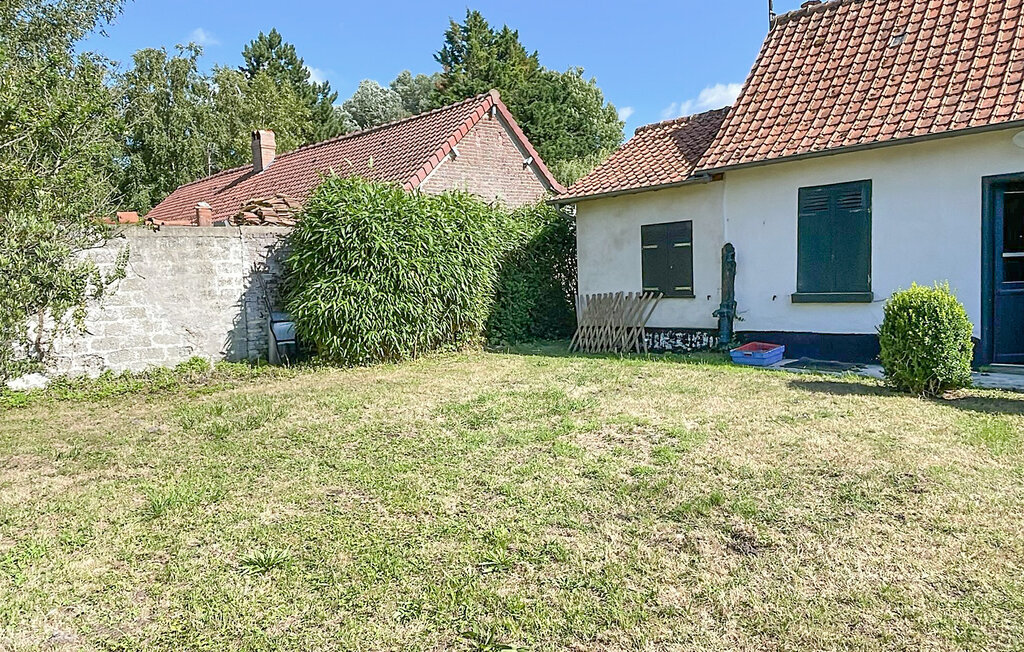 Longère plain pied à Favières, jardin de 2150 m² - Photo 8