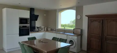 Appartement 98 m² avec terrasse et jardin à Monfréville : photo 7