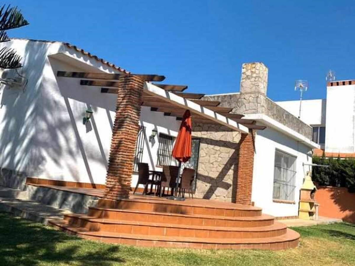 Villa María Elena à 300m de la plage avec piscine - Photo 1
