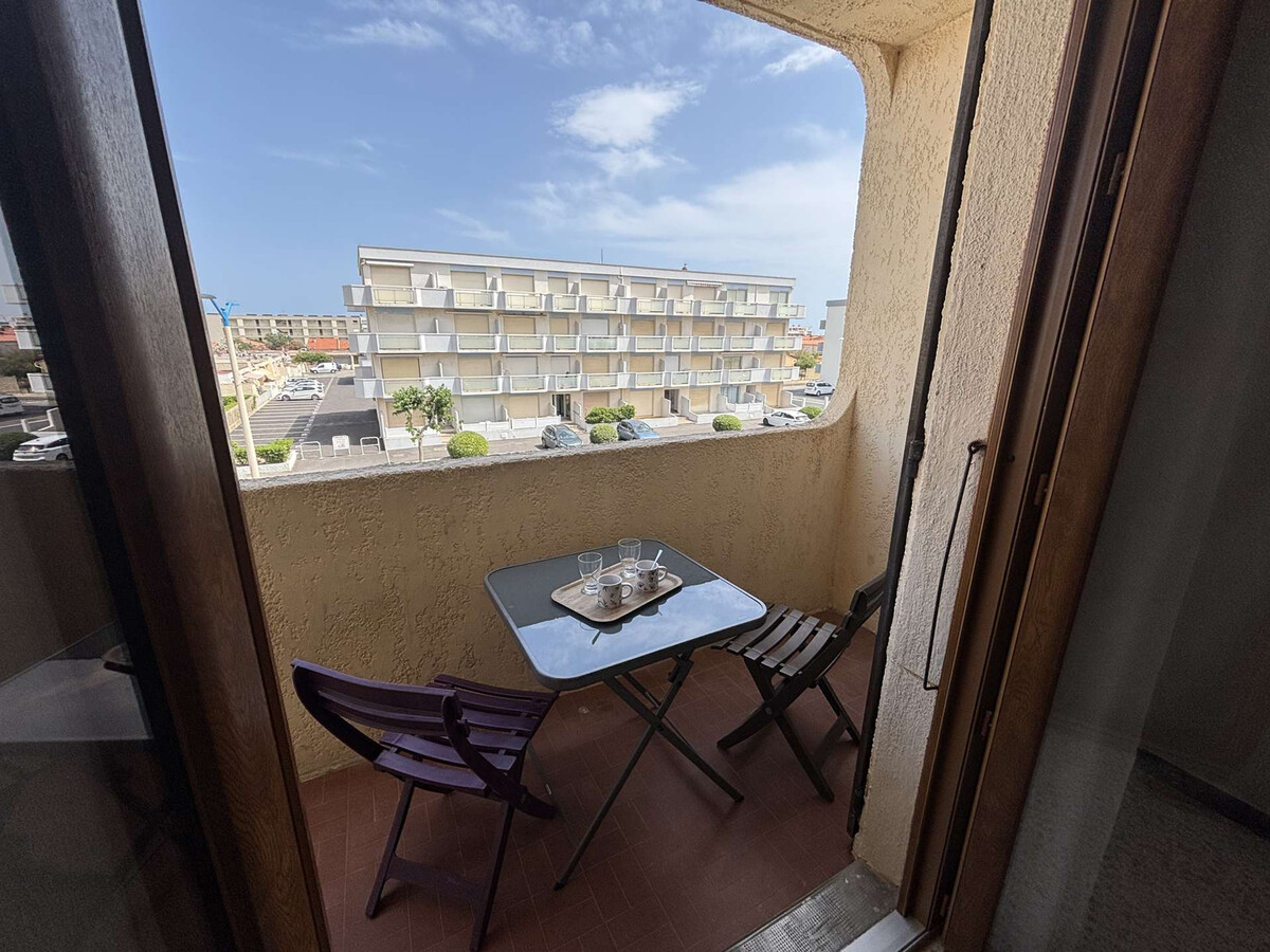 Appartement 2 pièces terrasse et balcon à 300m plage - Photo 2