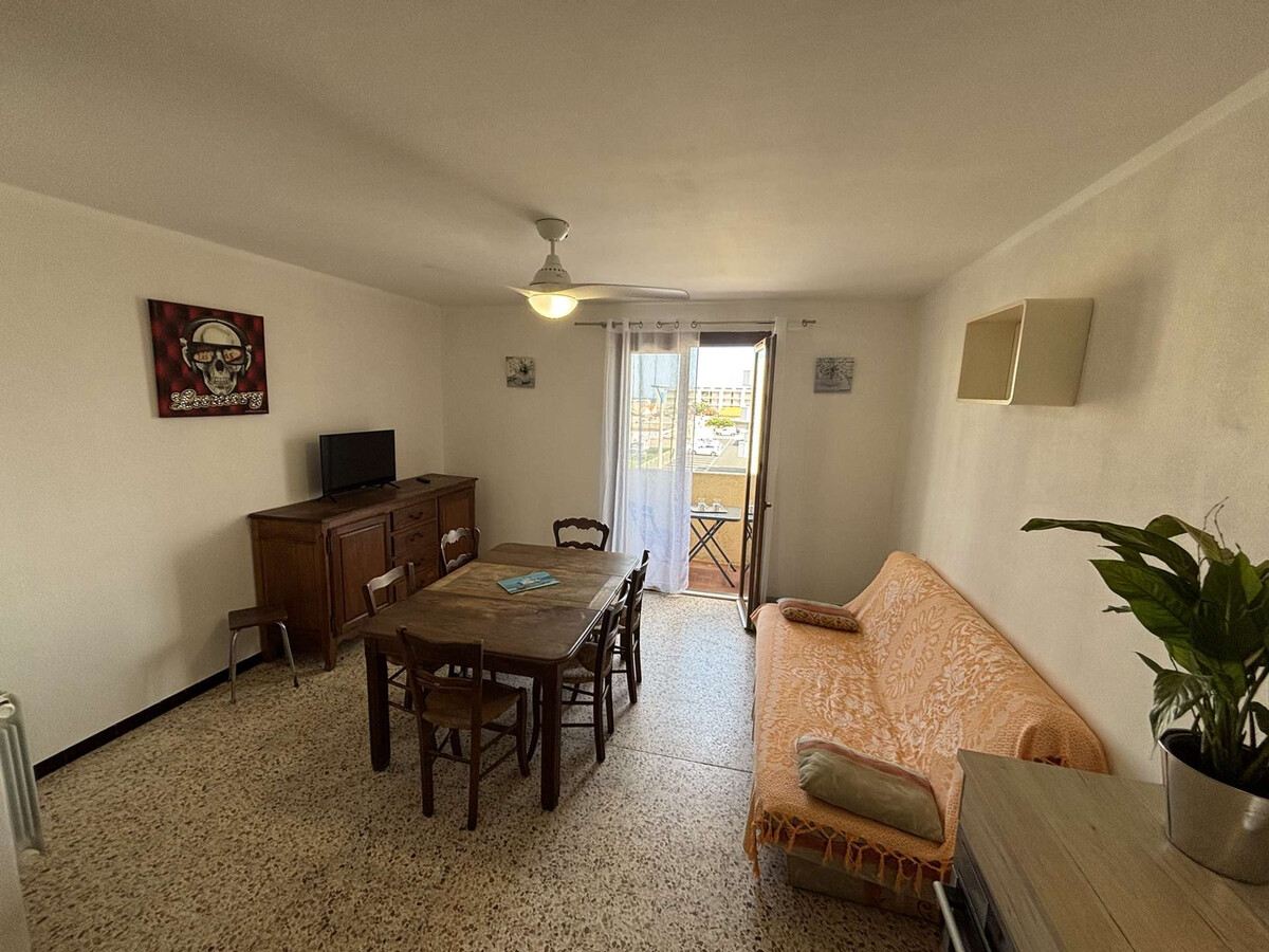 Appartement 2 pièces terrasse et balcon à 300m plage - Photo 5