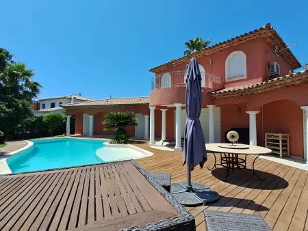 Villa 200m² piscine 5x11m, 3 chambres à Fréjus - Photo 3
