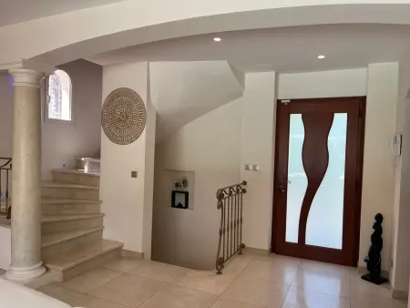 Villa 200m² piscine 5x11m, 3 chambres à Fréjus - Photo 4