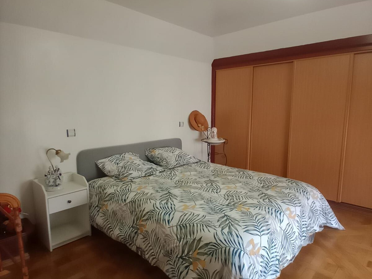 Gîte 12 personnes, piscine et parking à Saint-Gaultier - Photo 3