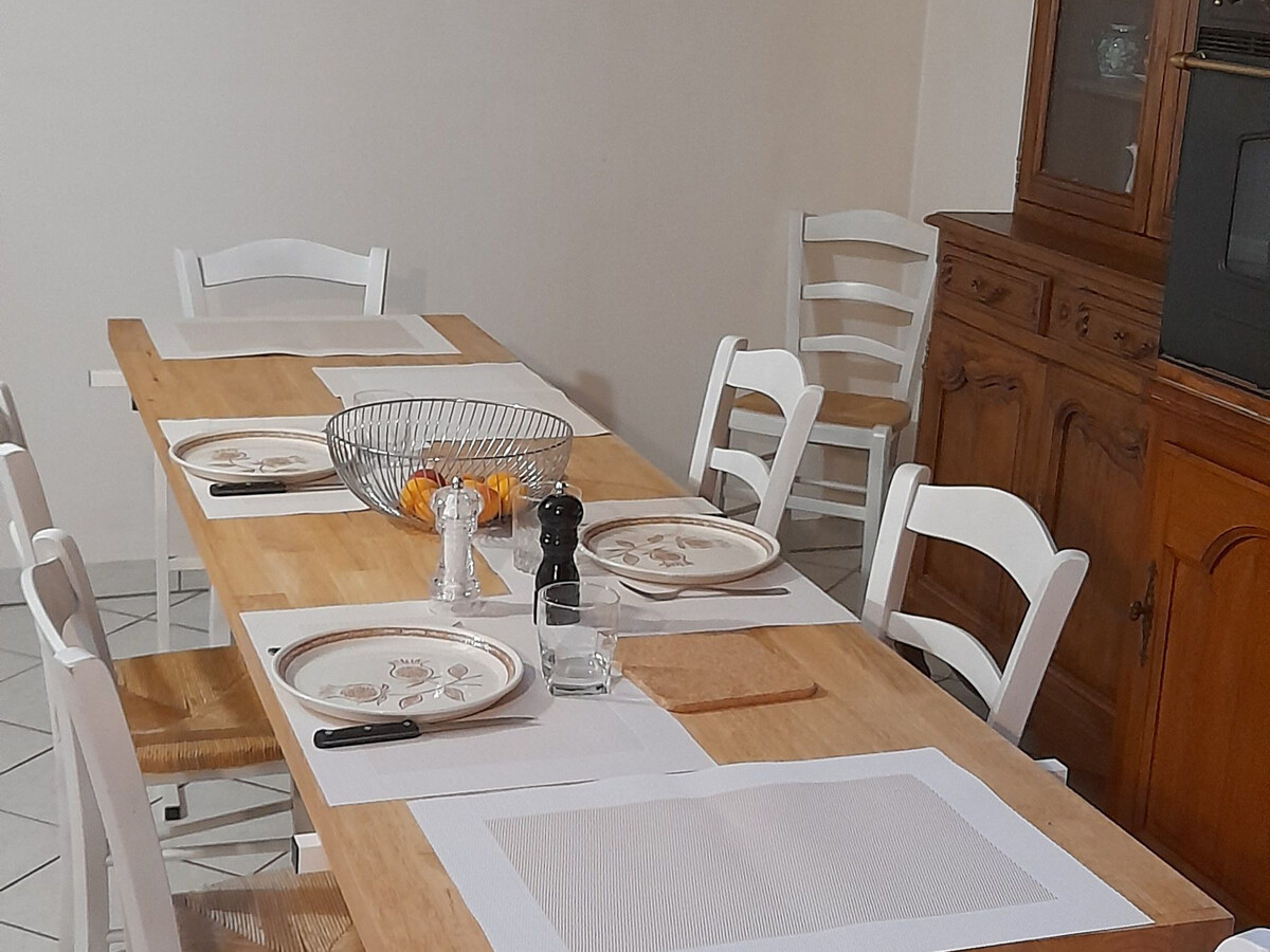 Gîte 12 personnes, piscine et parking à Saint-Gaultier - Photo 20