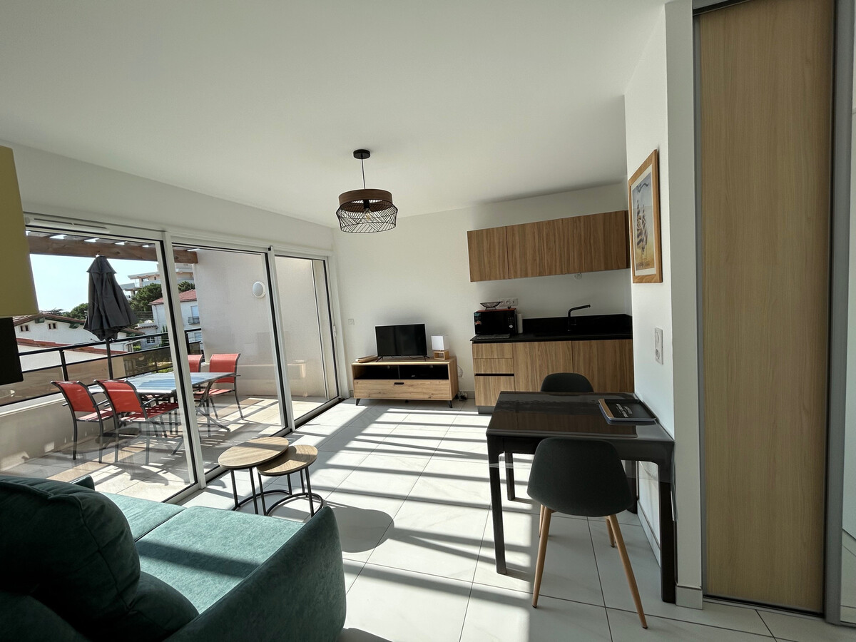Appartement 40m² neuf à 150m de la plage, parking couvert - Photo 7