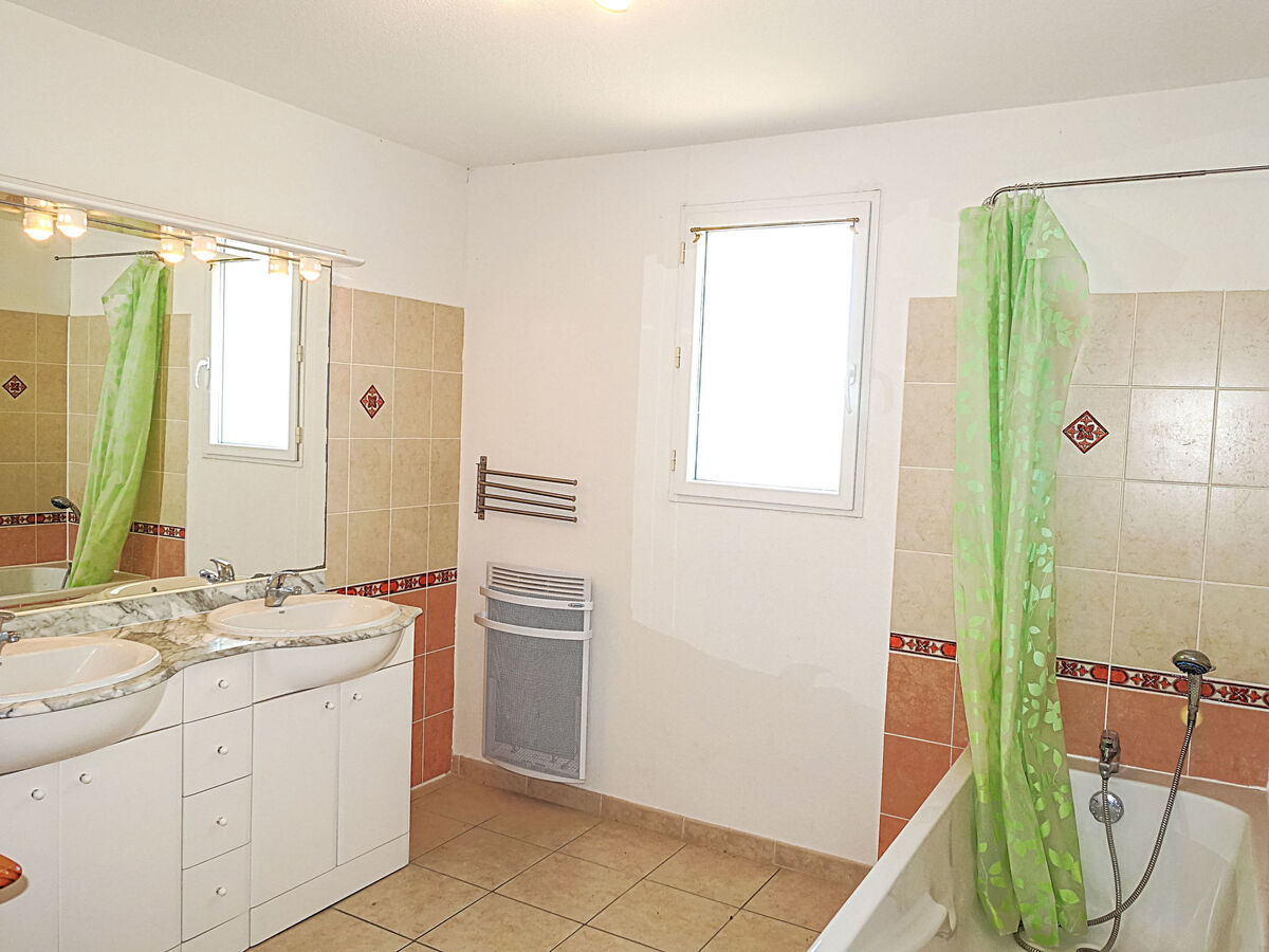 Maison des Lauriers à 400 m de la plage - Photo 20