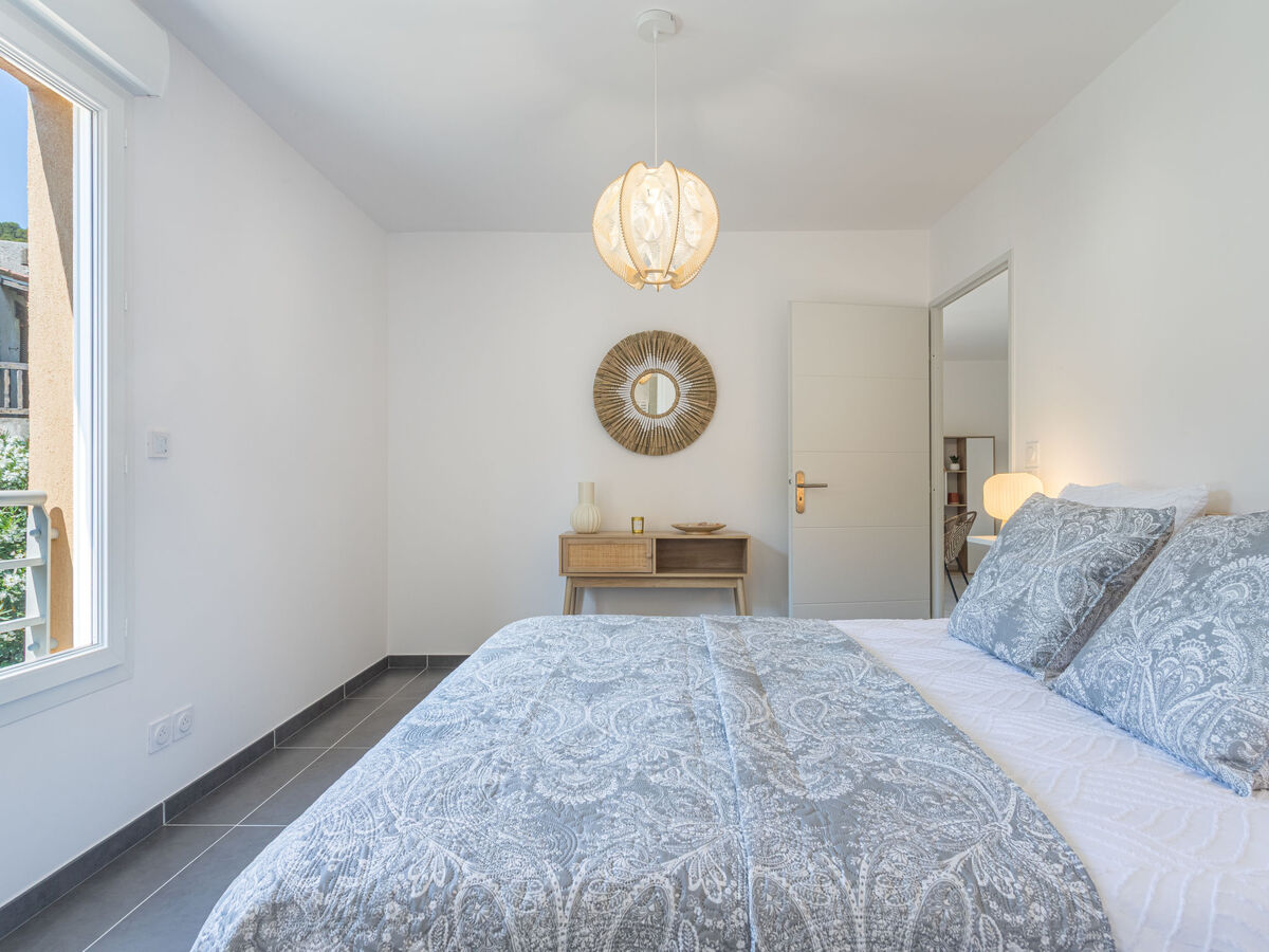 Apt 2 pièces 42 m² à Cavalaire, 550 m de la plage - Photo 11