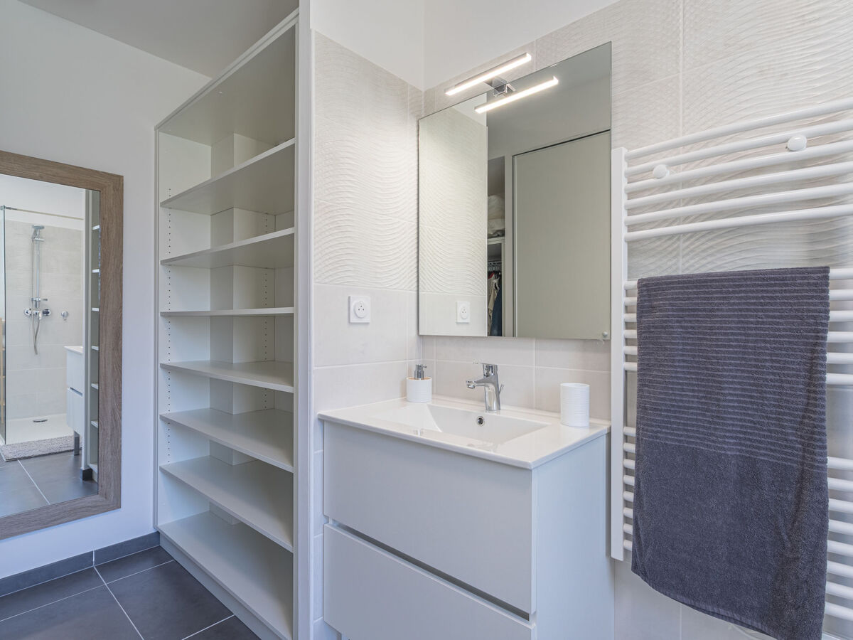 Apt 2 pièces 42 m² à Cavalaire, 550 m de la plage - Photo 14