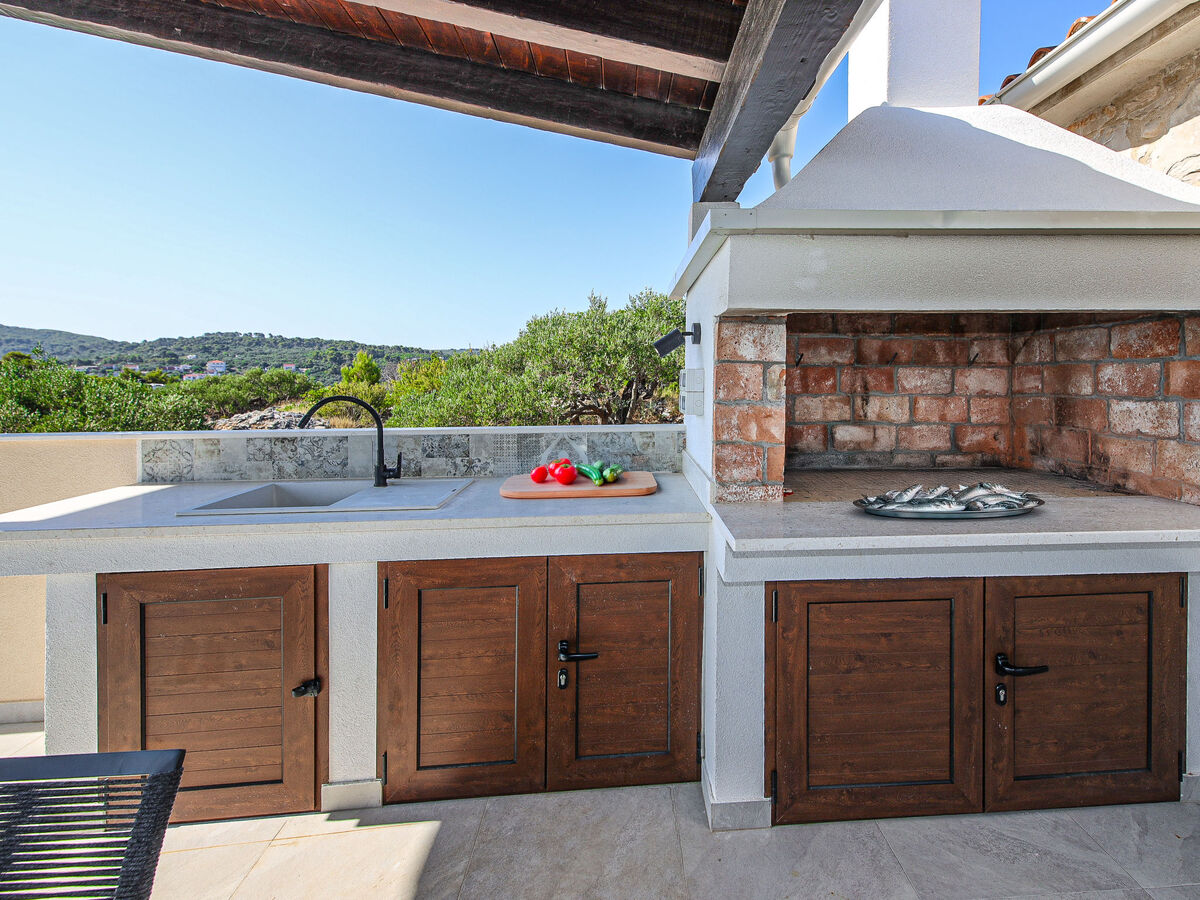 Maison Sova avec piscine chauffée à Šolta - Photo 10