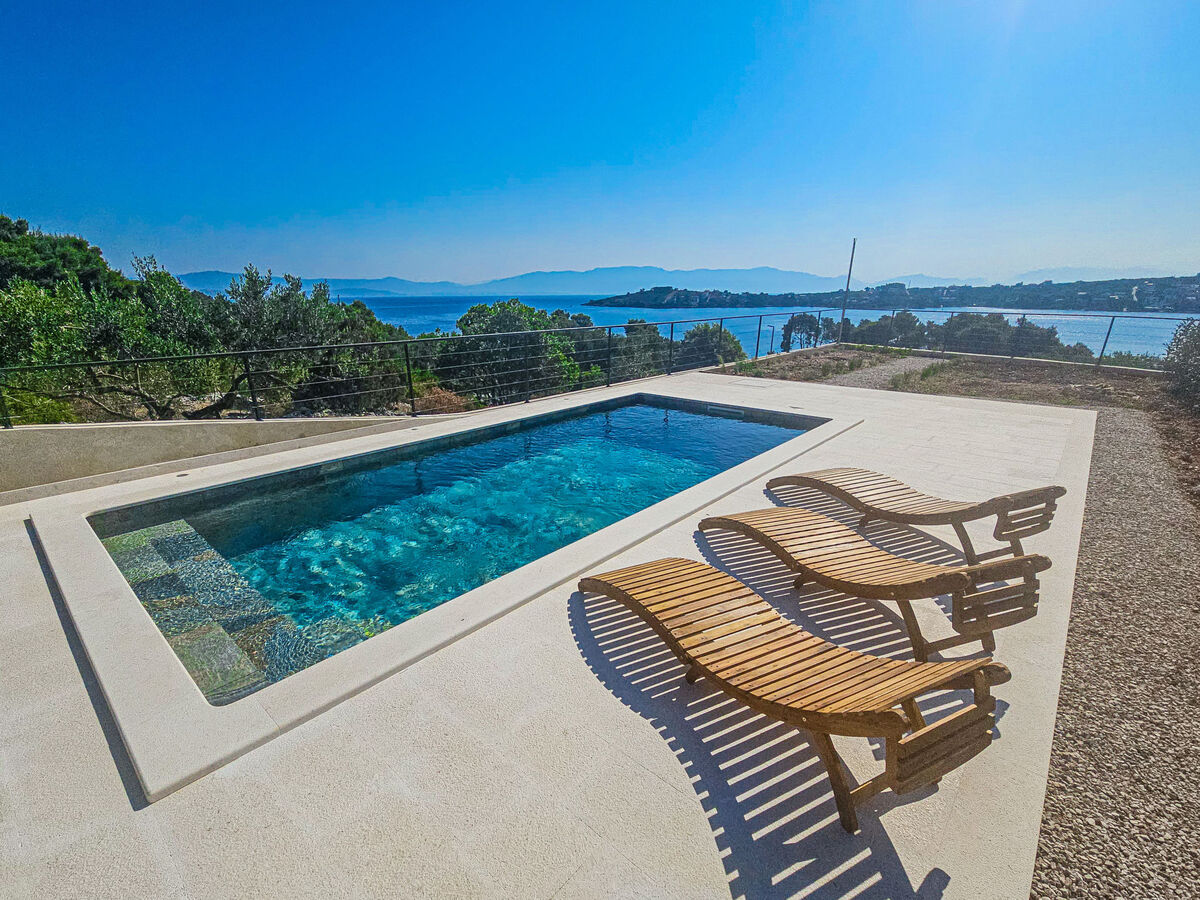 Maison Sova avec piscine chauffée à Šolta - Photo 15