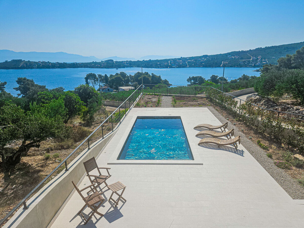 Maison Sova avec piscine chauffée à Šolta - Photo 23