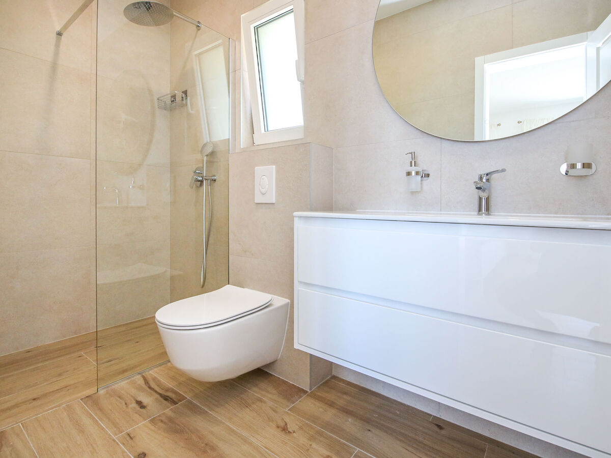 Maison Bellevue avec piscine privée chauffée à Makarska - Photo 9