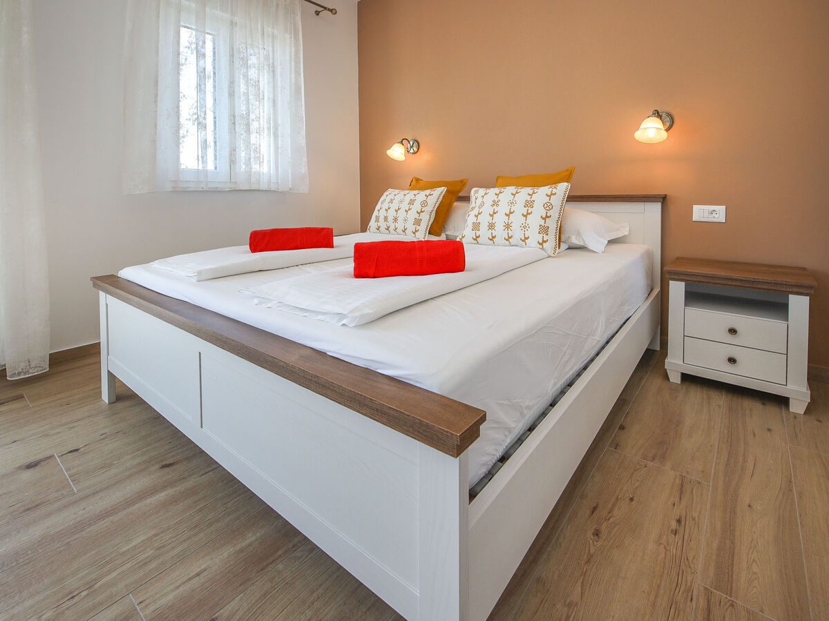 Maison Bellevue avec piscine privée chauffée à Makarska - Photo 17