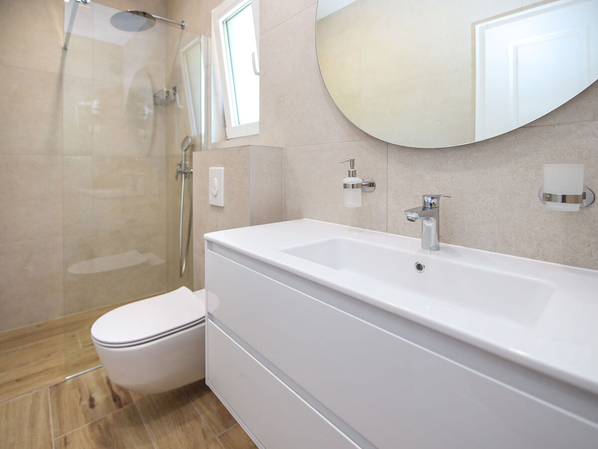 Maison Bellevue avec piscine privée chauffée à Makarska - Photo 20