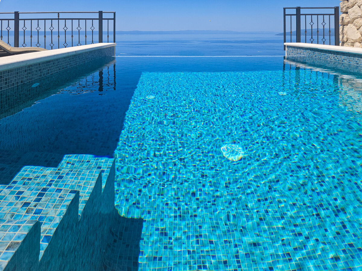 Maison Bellevue avec piscine privée chauffée à Makarska - Photo 22