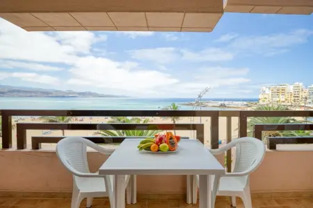 Huge Balcony over Las Canteras By CanariasGetaway, Maison en bord de mer à Las Canteras - Photo 3
