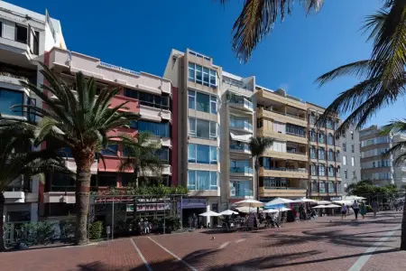 Awesome beachfront terrace By CanariasGetaway, Maison Bord de Mer à Las Palmas avec Terrasse - Photo 33